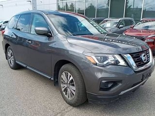 2017 Nissan Pathfinder