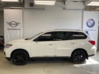 2017 Nissan Pathfinder