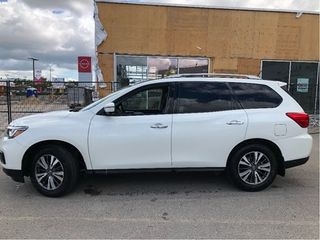 2017 Nissan Pathfinder