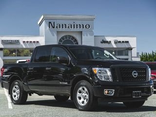 2017 Nissan Titan