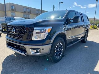 2017 Nissan Titan