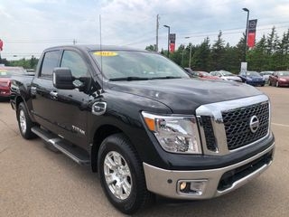 2017 Nissan Titan