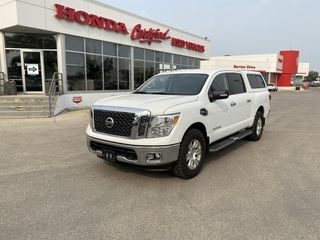 2017 Nissan Titan