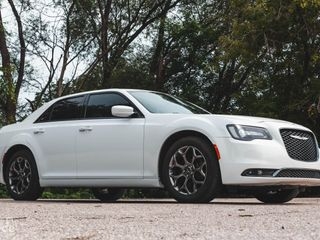 2018 Chrysler 300
