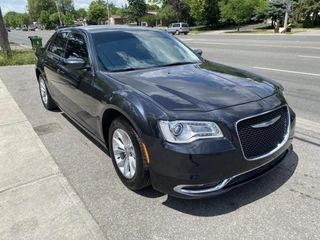 2018 Chrysler 300