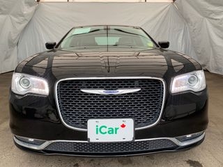 2018 Chrysler 300