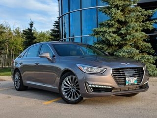 2018 Genesis G90