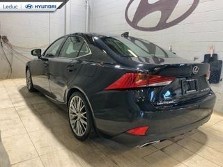 2018 Lexus IS
