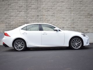 2018 Lexus IS
