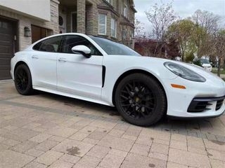 2018 Porsche Panamera