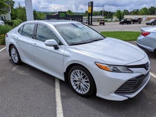 2018 Toyota Camry Hybrid