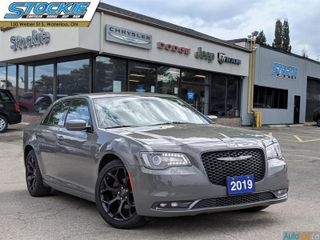 2019 Chrysler 300