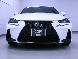 2019 Lexus IS