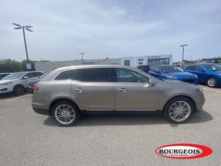 2019 Lincoln MKT