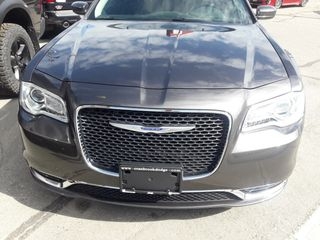 2020 Chrysler 300