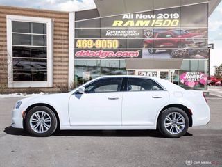 2020 Chrysler 300