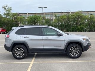 2020 Jeep Cherokee
