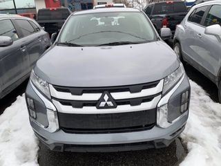 2020 Mitsubishi RVR