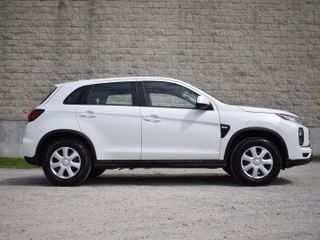2020 Mitsubishi RVR