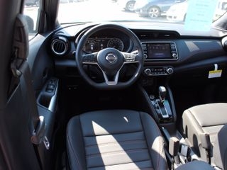 2020 Nissan Kicks