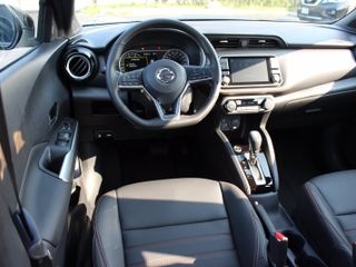 2020 Nissan Kicks