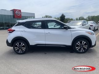 2020 Nissan Kicks