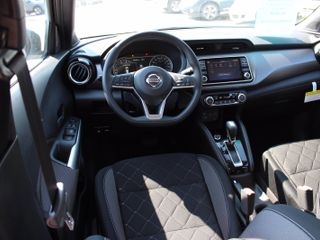 2020 Nissan Kicks