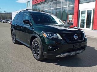 2020 Nissan Pathfinder