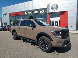 2020 Nissan Titan