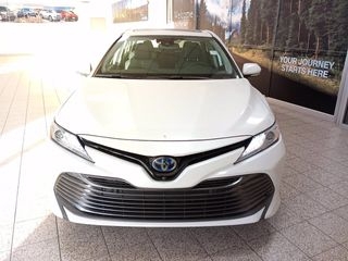 2020 Toyota Camry Hybrid