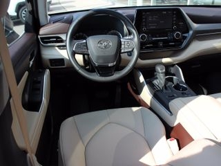 2020 Toyota Highlander