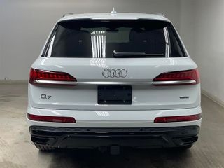 2021 Audi Q7