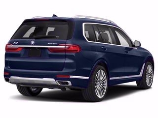 2021 BMW X7