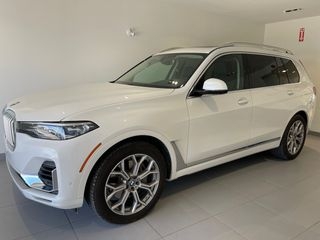 2021 BMW X7