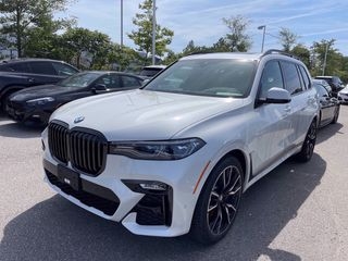 2021 BMW X7