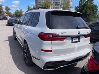 2021 BMW X7