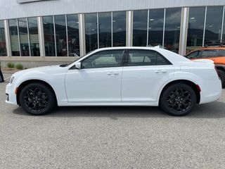 2021 Chrysler 300