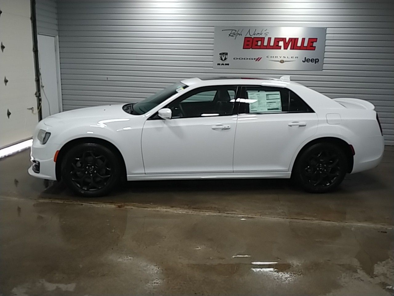 2021 Chrysler 300