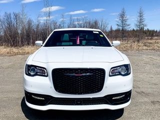 2021 Chrysler 300