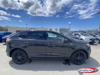 2021 Ford Edge