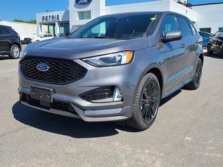 2021 Ford Edge