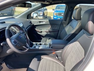 2021 Ford Edge