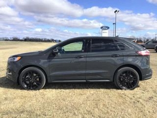 2021 Ford Edge