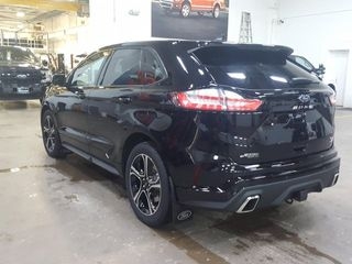 2021 Ford Edge