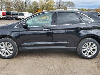 2021 Ford Edge