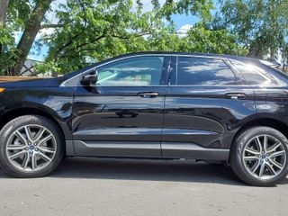 2021 Ford Edge