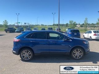 2021 Ford Edge