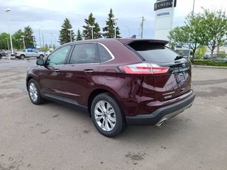 2021 Ford Edge