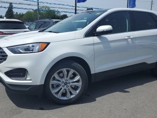 2021 Ford Edge