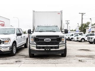 2021 Ford F-600